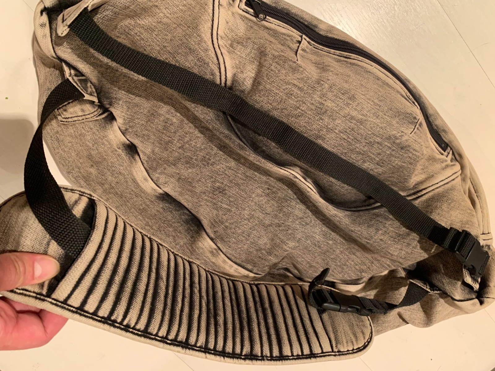 Demobaza Dune Distressed Shell Backpack Sling