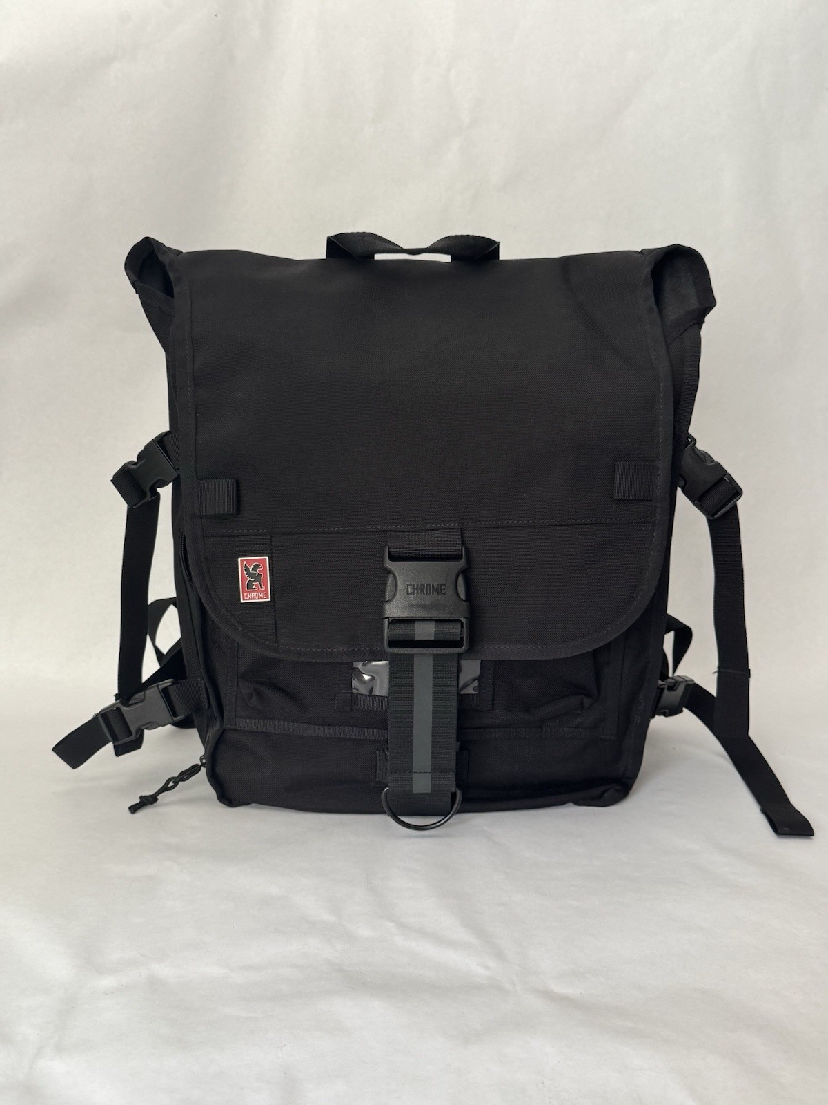 CHROME Warsaw MD 25L Backpack Professional Messenger Water Resistant Bag EUC