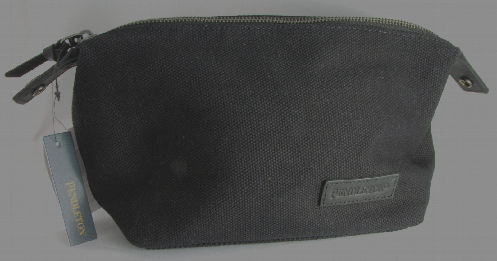 Pendleton Travel Pouch Cotton with Rock Point Black White Wool Detail 10×5″ NWT