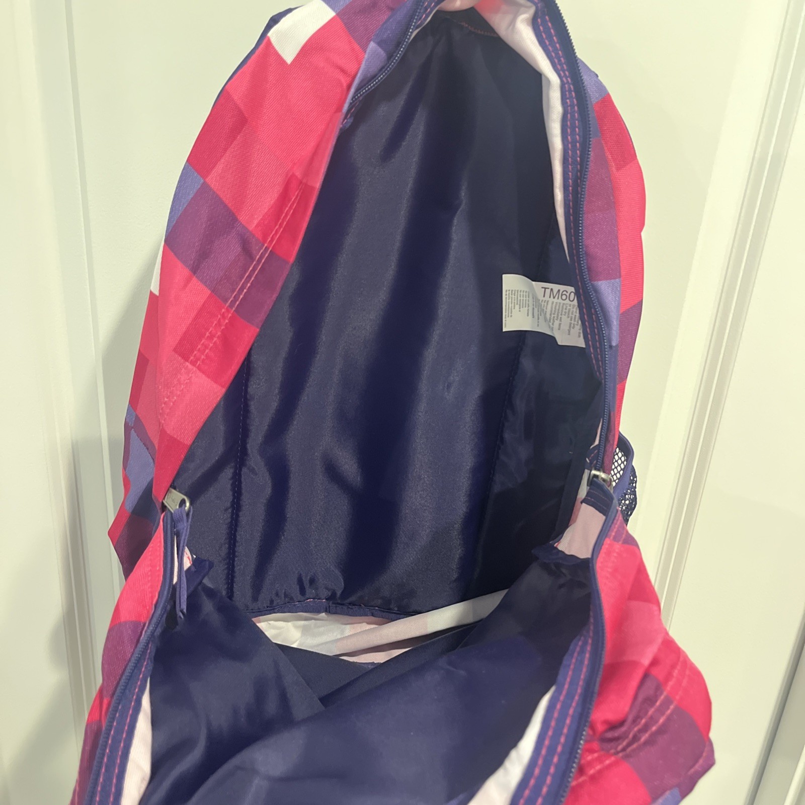 Trans by Jansport Supermax Backpack Bag 2200 CubicInch Pink Purple Buffalo Plaid