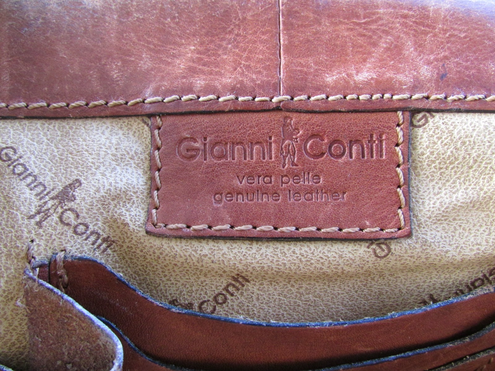 Gianni Conti Leather Briefcase Classic Vintage 3. Compartment 15in large