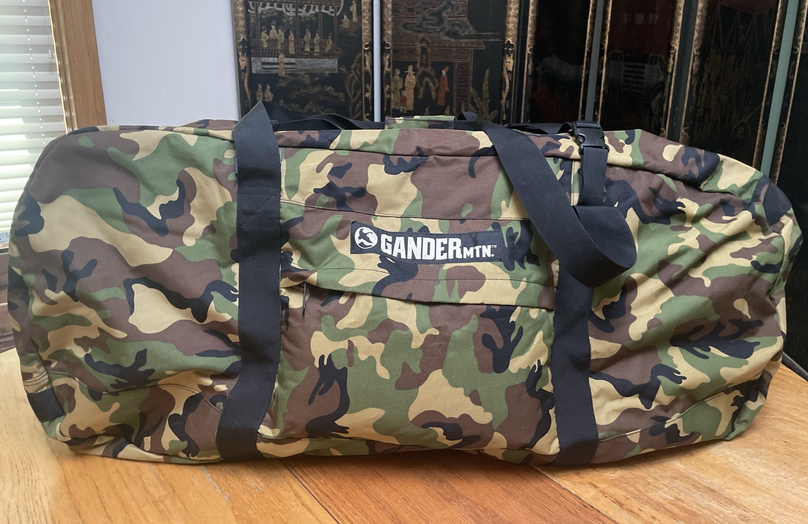 Gander Mountain Camo Duffel Bag Jumbo XL 36″ Cargo Hunting Gear L-Zipper Case