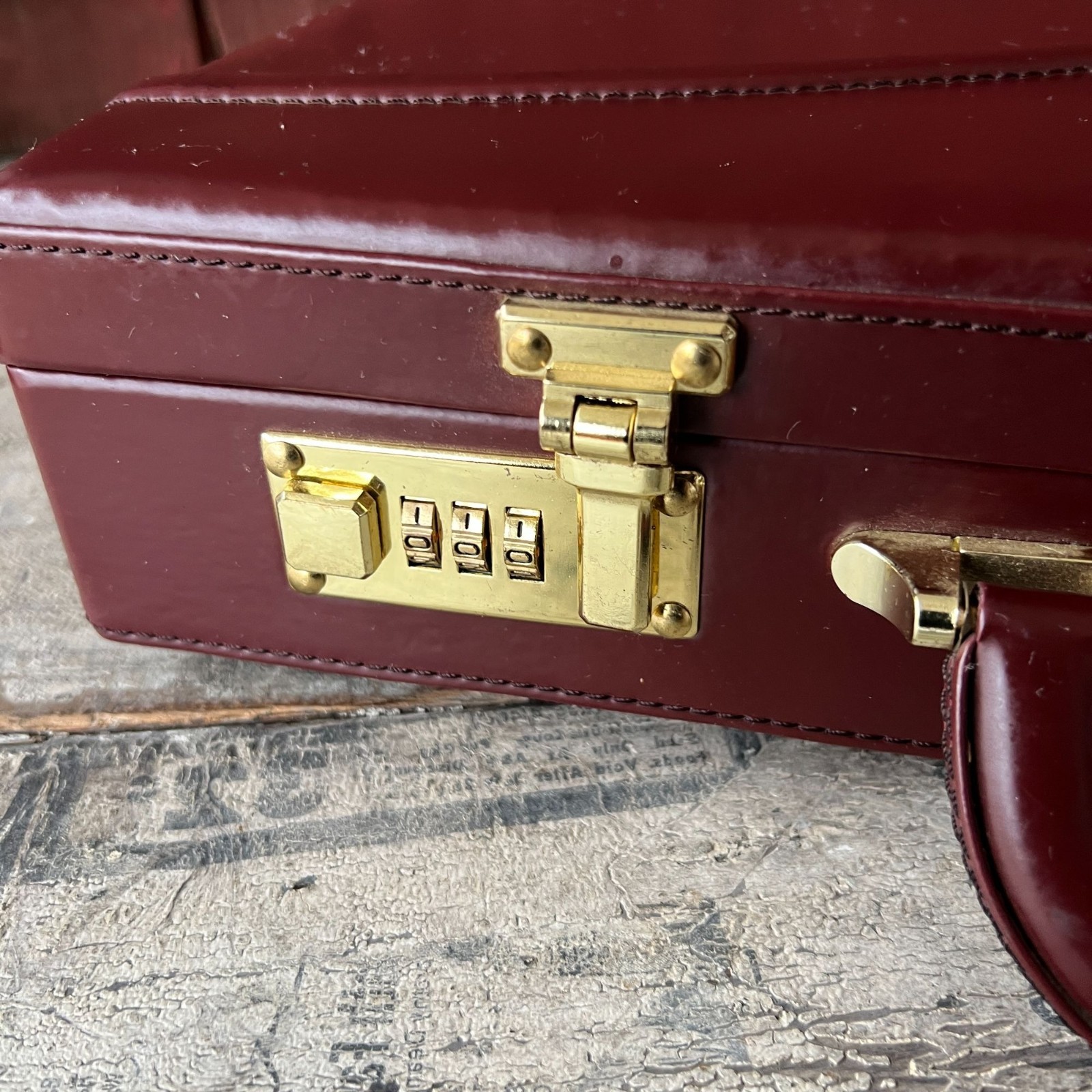 China Exquisite Foreign Affairs Gift Maroon Leather Briefcase 16.5″
