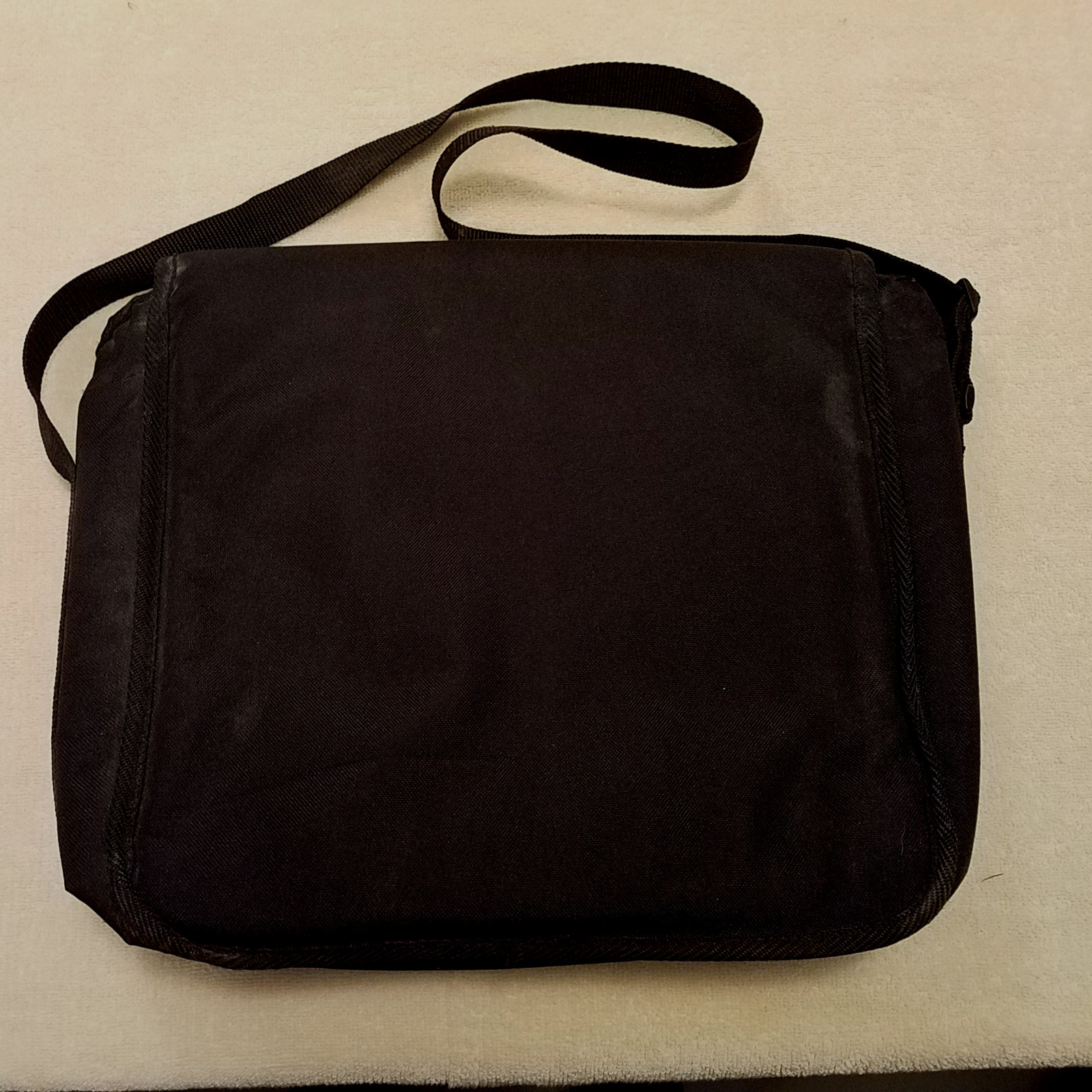 Generic Black Canvas Laptop Computer Bag Used but Sturdy