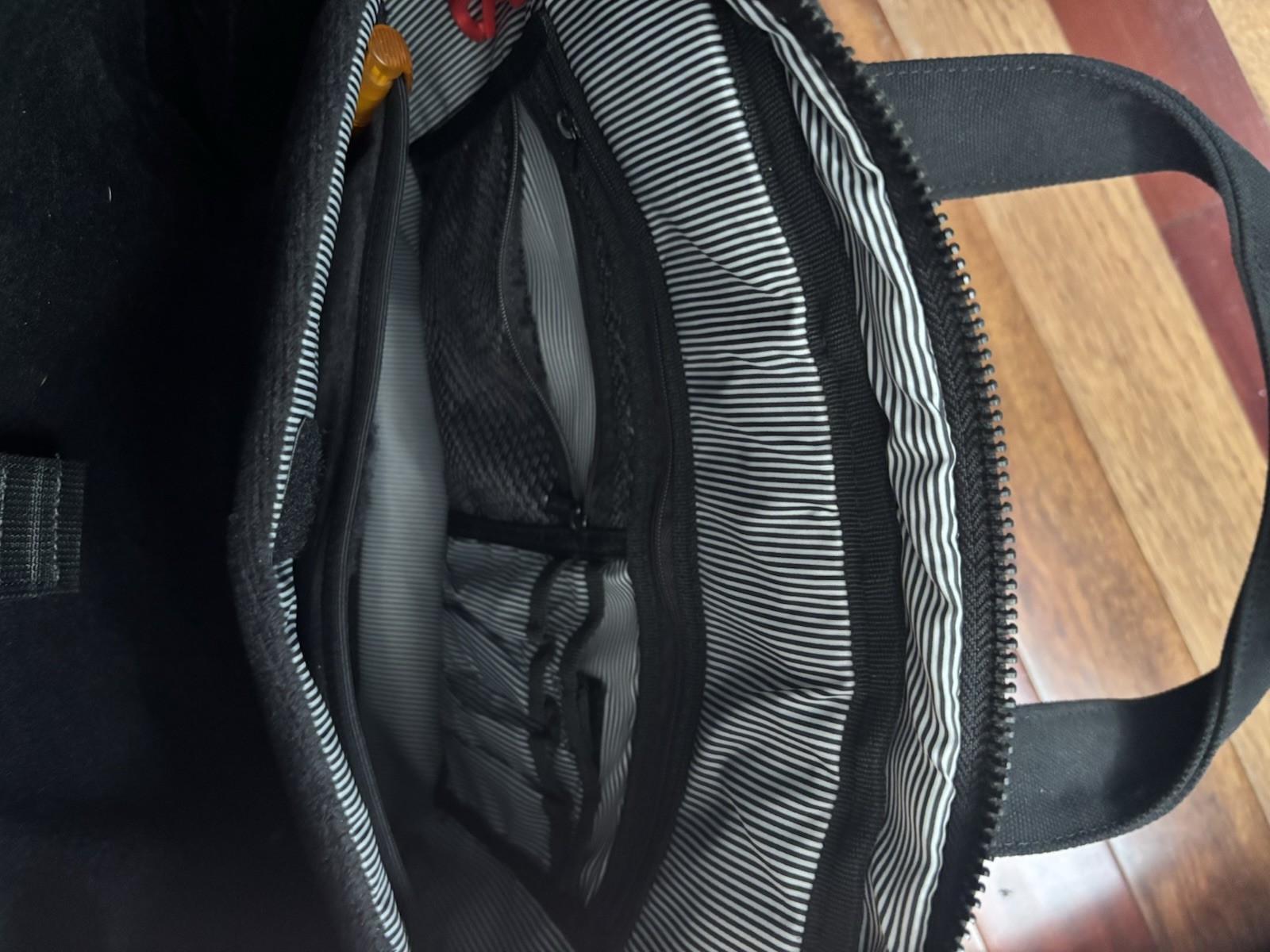 Herschel Black Briefcase/Laptop Case Zip Closure Adjustable Strap Top Handle