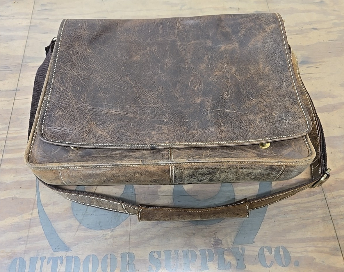 Unbranded Distressed Brown Leather Messenger Bag 18″x14″x3.5″