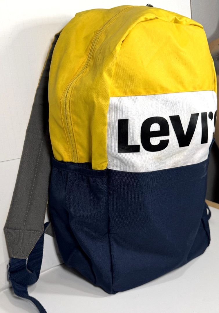 Levi’s Backpack – Yellow/White/Navy Blue Nylon 18 x 12 x 6 inches