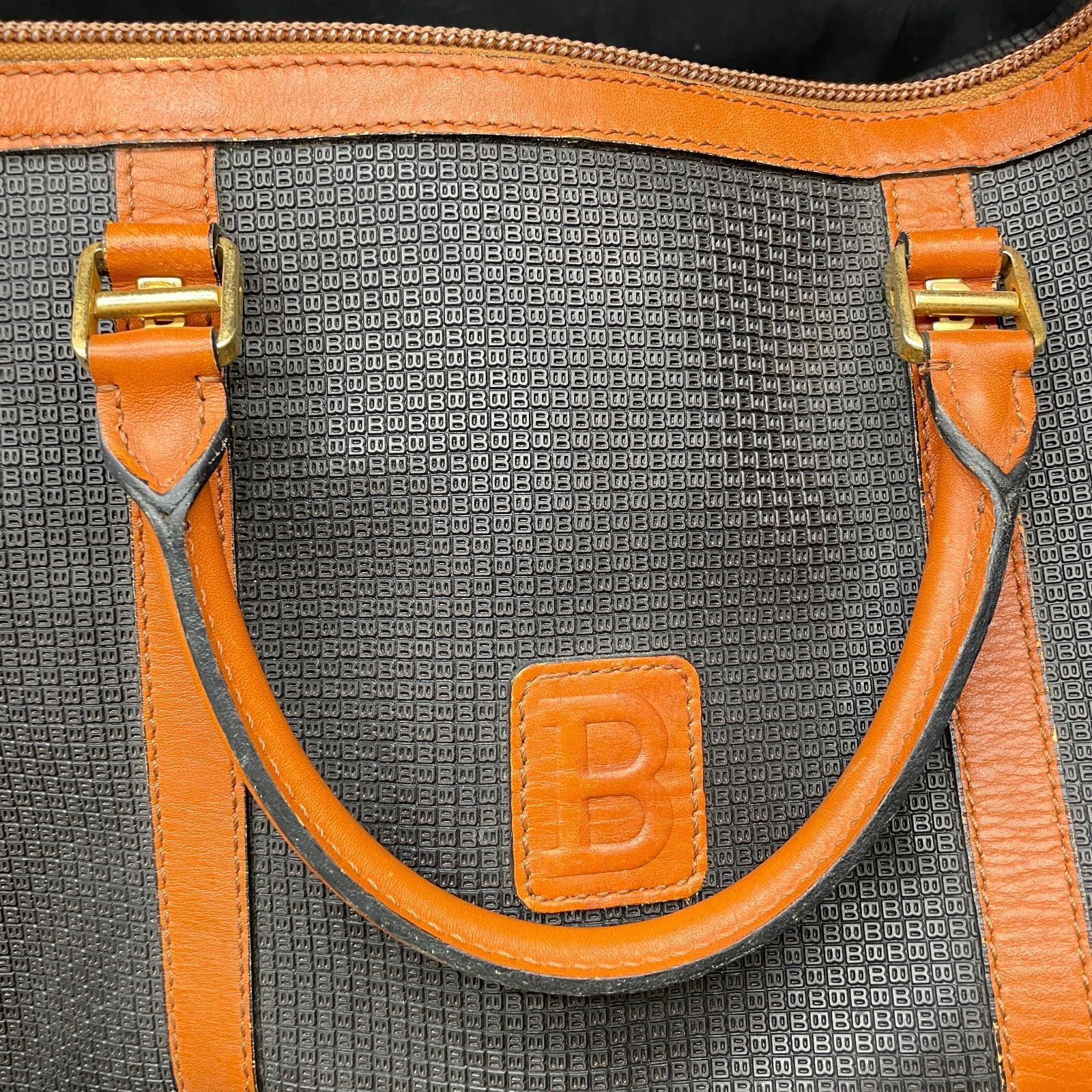 Bally Leather Boston Bag Spacious Designer Vintage Luxury Elegant 37x22x20cm