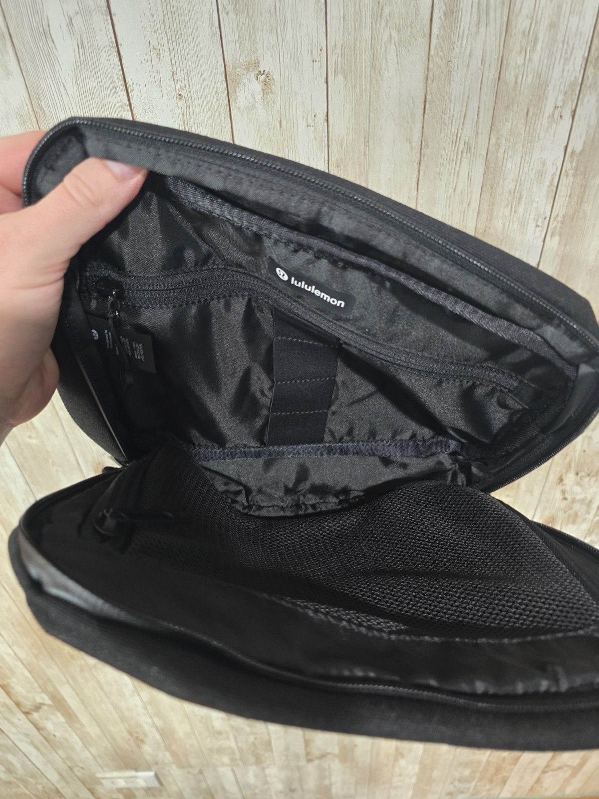 Lululemon Command the Day Dopp Kit Tech Travel Edc Bag