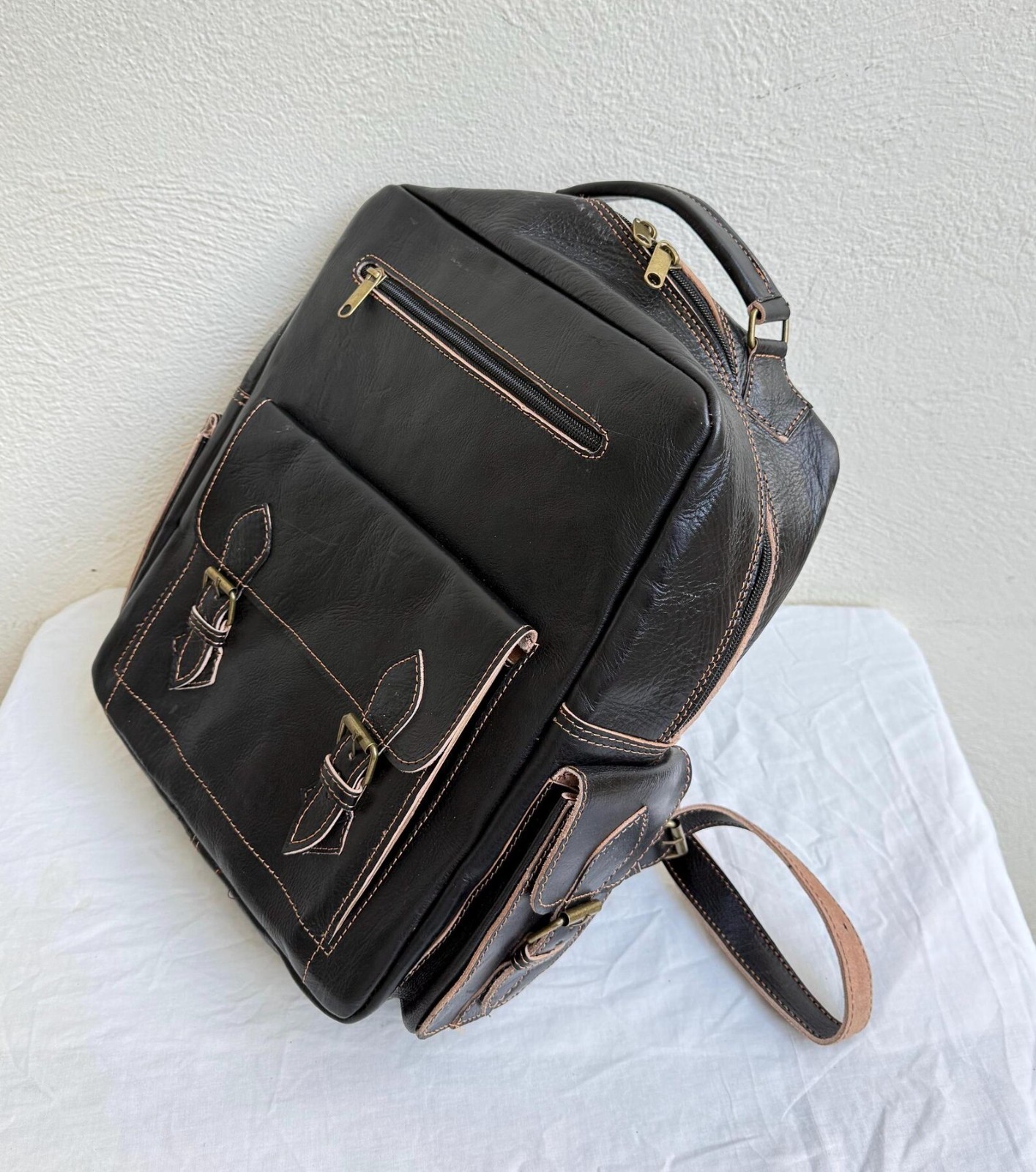 Handcrafted Genuine Leather Backpack – Black Color | 45 × 33 cm | Handmade