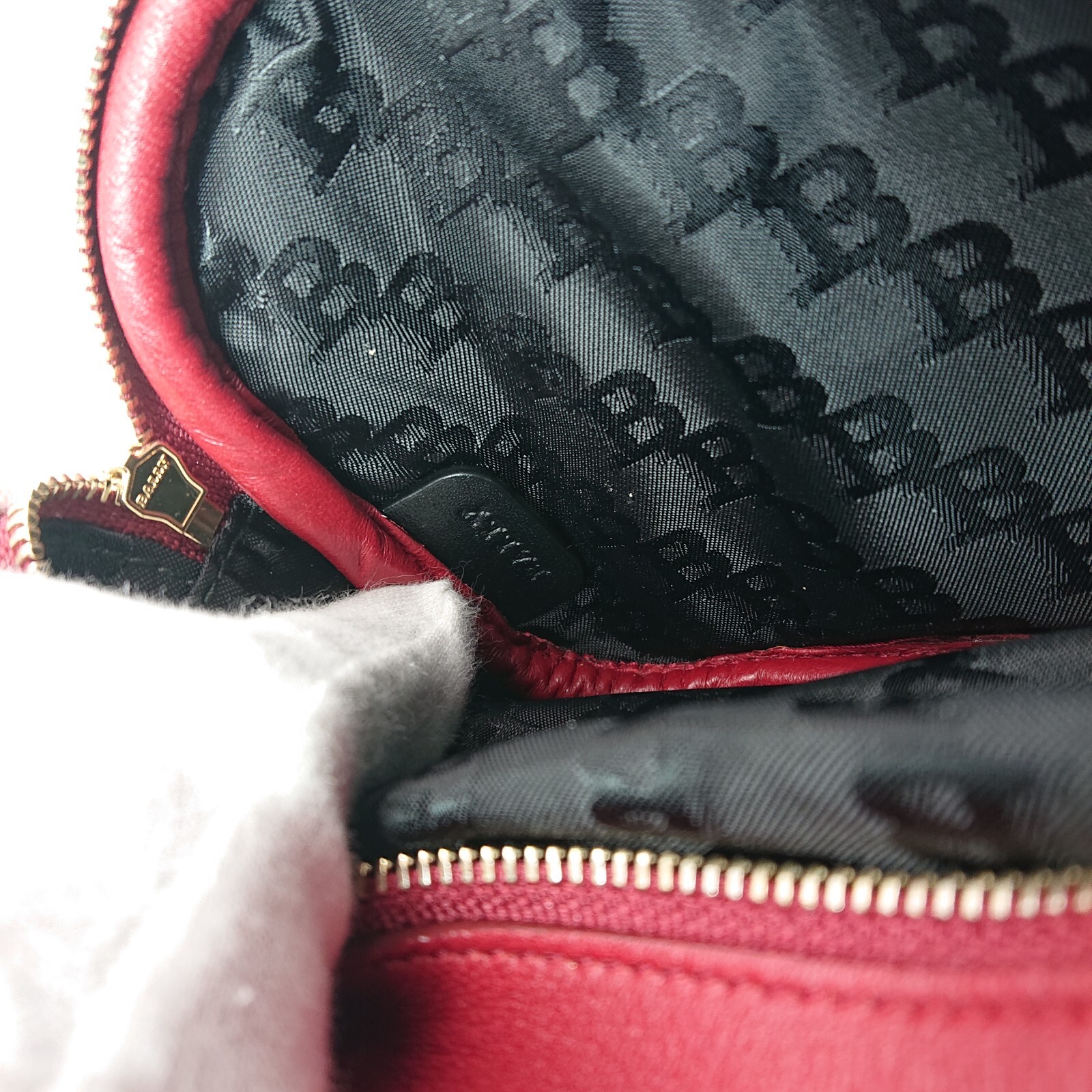 BALLY Shoulder Bag Trainspotting Leather Red Strap DENNI QT China