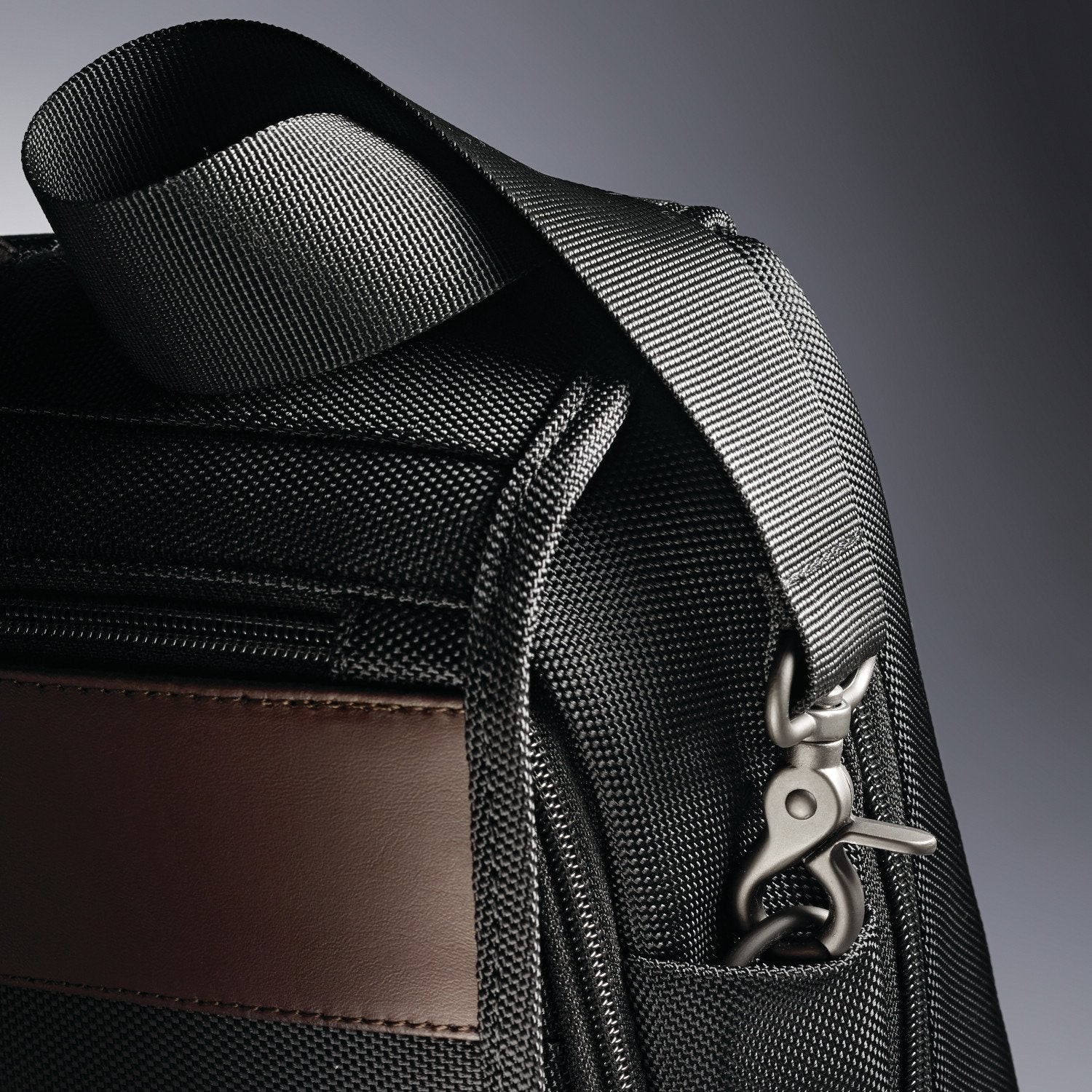 Samsonite Kombi Flapover Briefcase ( Black/Brown ) Black/Brown U2