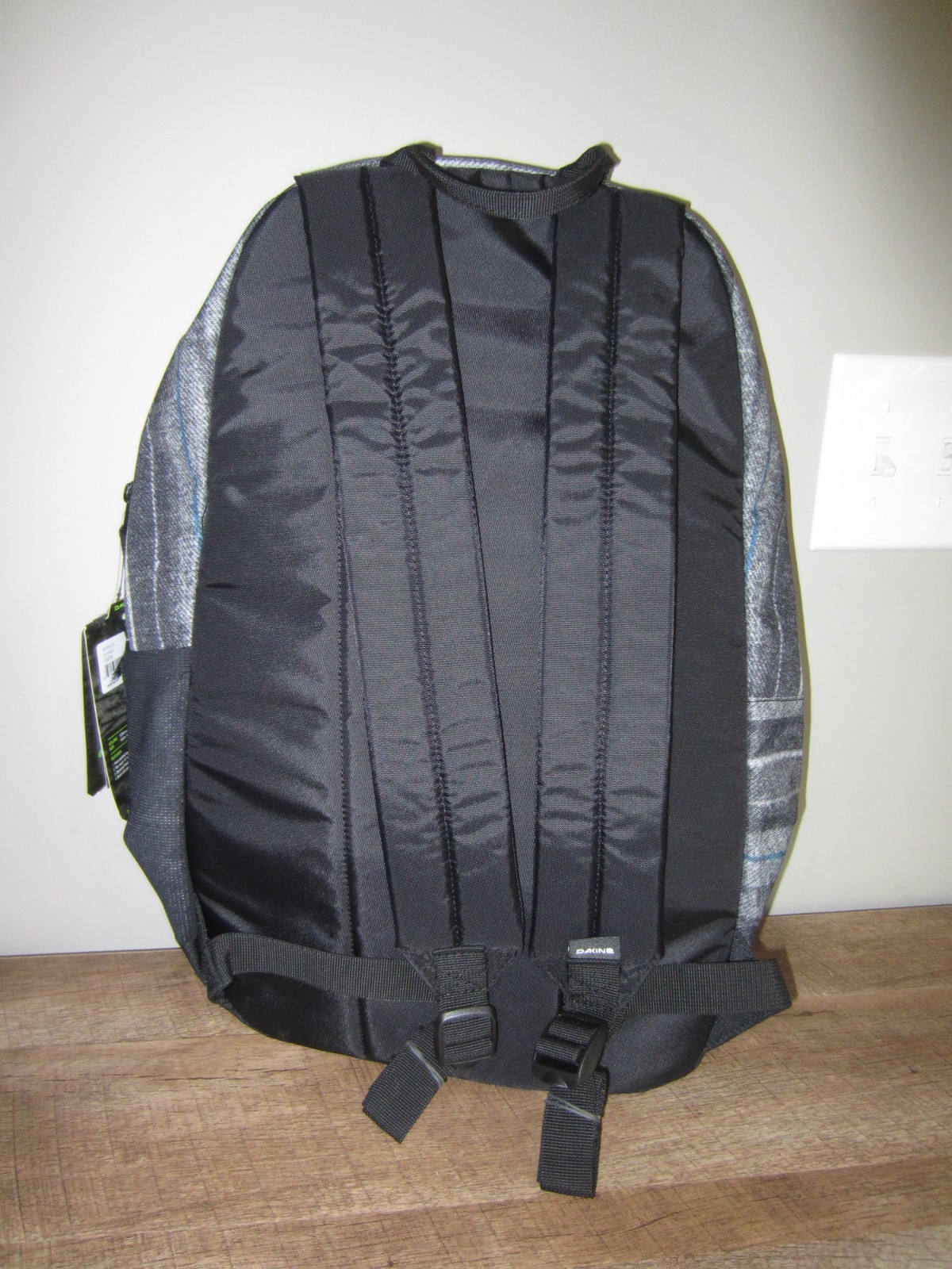 NWT Dakine Switch Outpost 21L Backpack Gray Blue White Black Mens Womens
