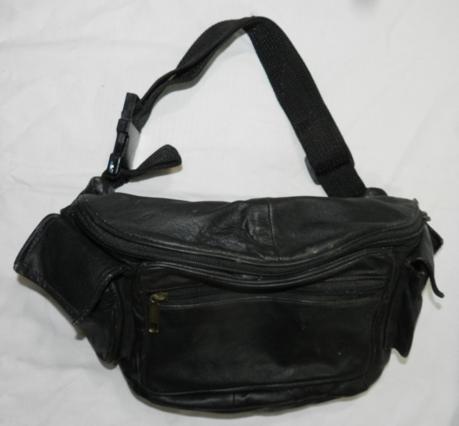 Black Leather Fanny Pack – 5 Storage areas – Made in India