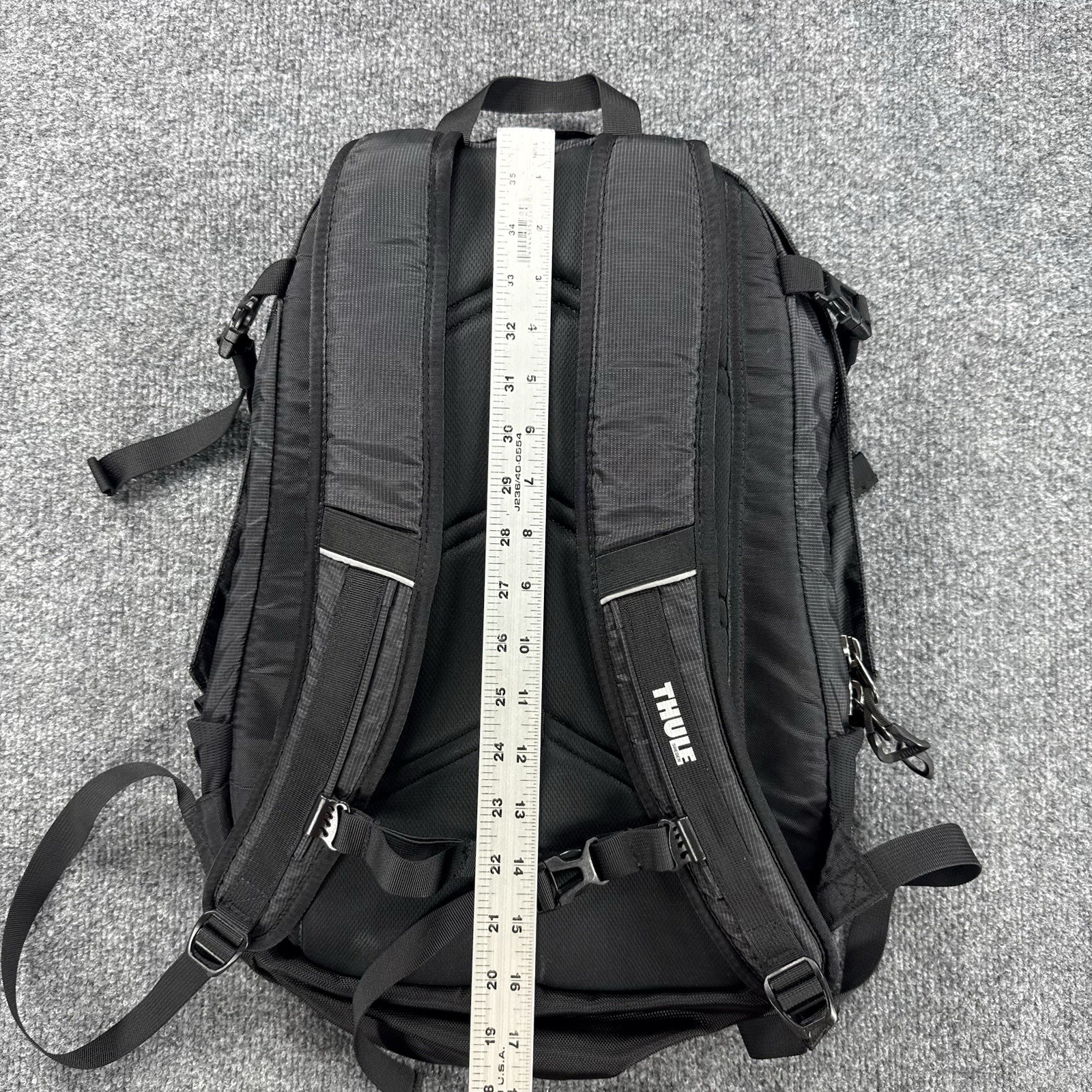 Thule Sweden Triumph 2 Backpack Veraction Logo Black Excellent Shape