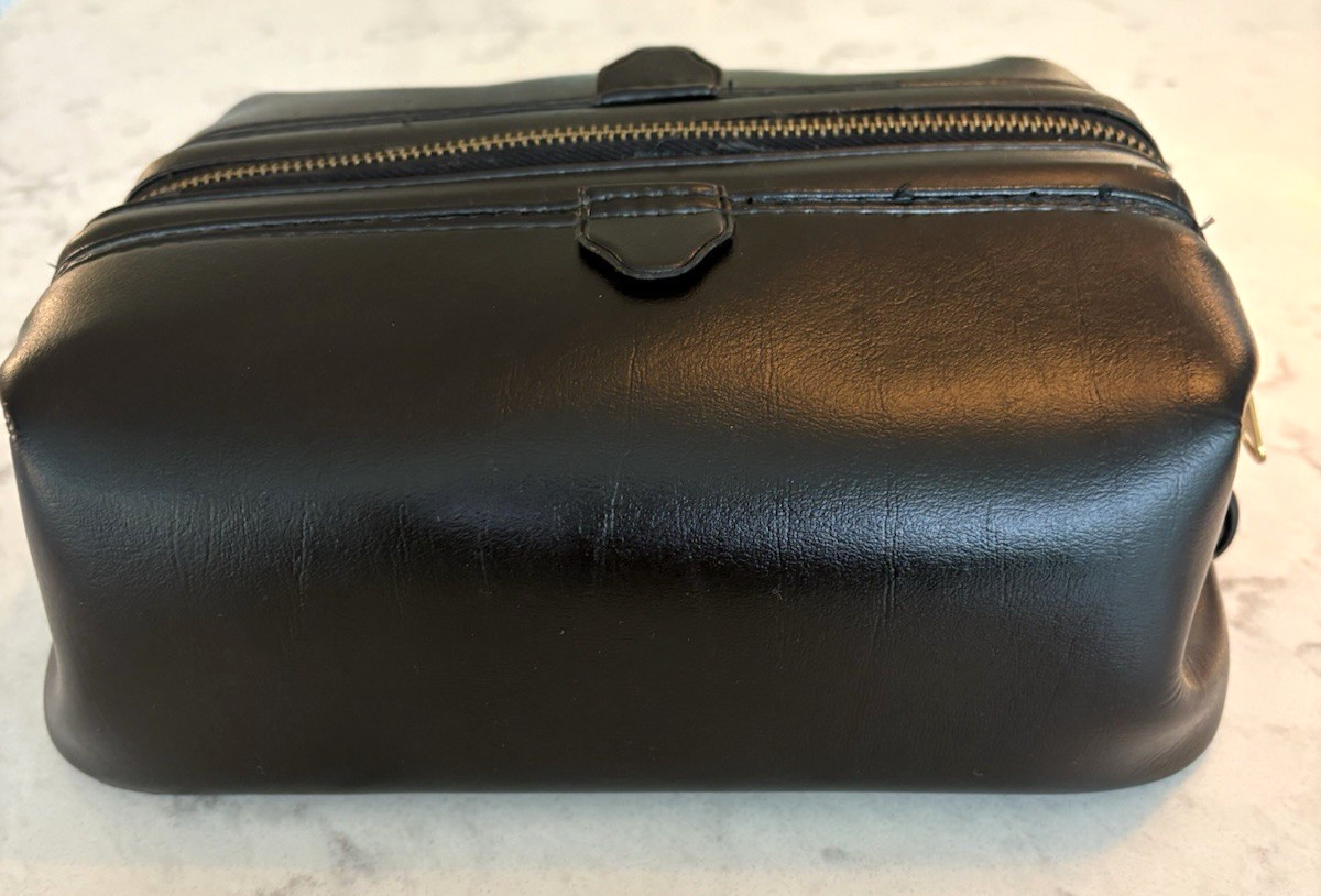 Vintage Men’s Dopp Kit Travel Toiletry Bag Black Faux Leather Vinyl Zip & Hinged