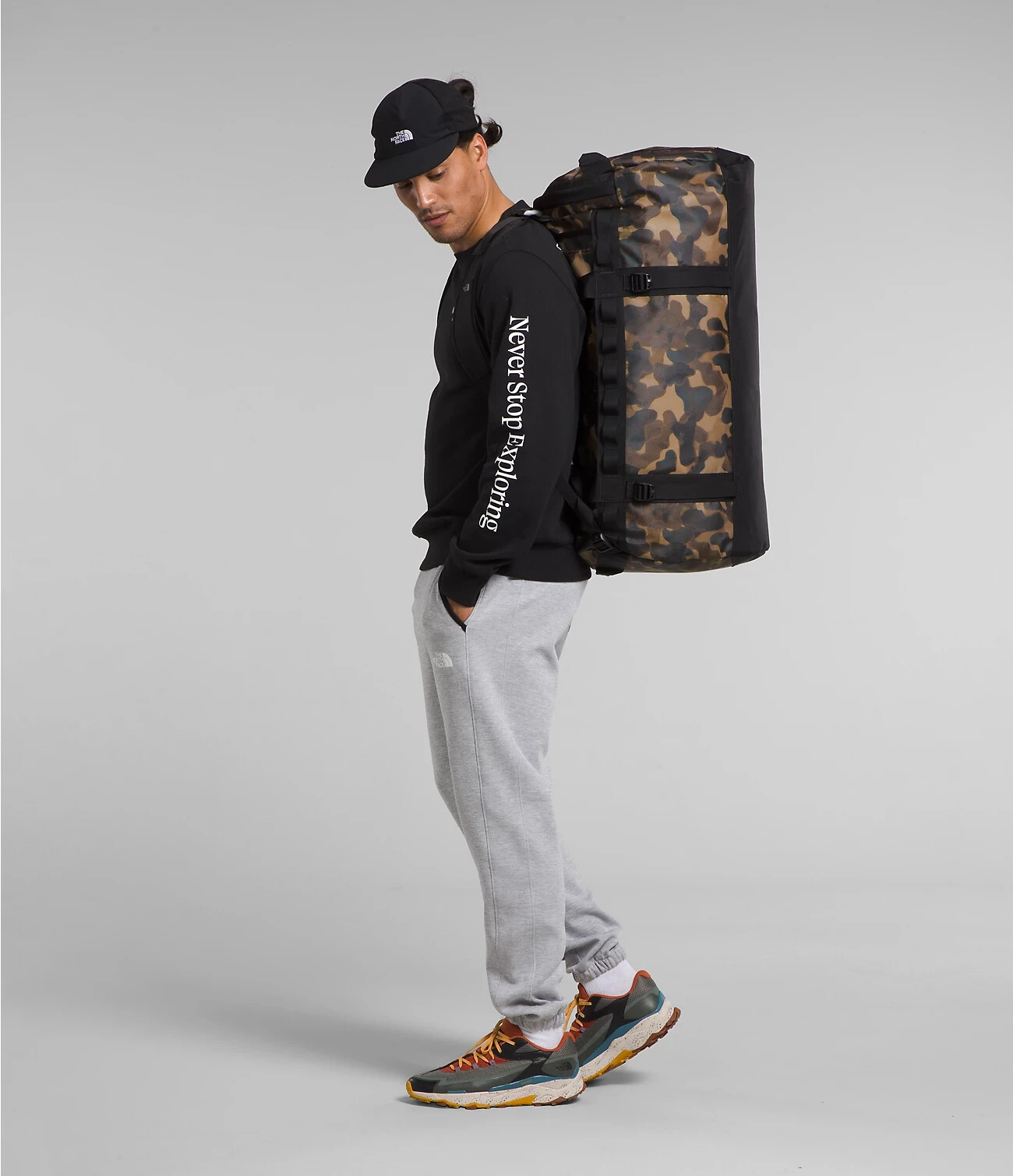 🔥RARE!🔥 The North Face Base Camp Duffel Bag Utility Brown Camo Large 95L 🔥NEW
