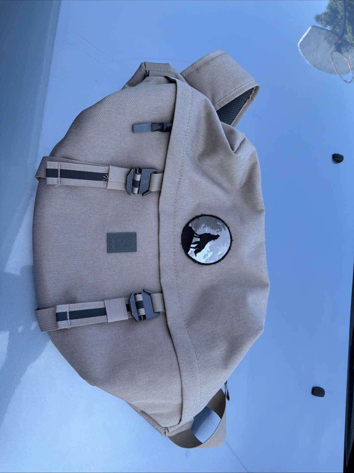 Near Mint Chrome Industries Messenger Bag COYOTE BROWN