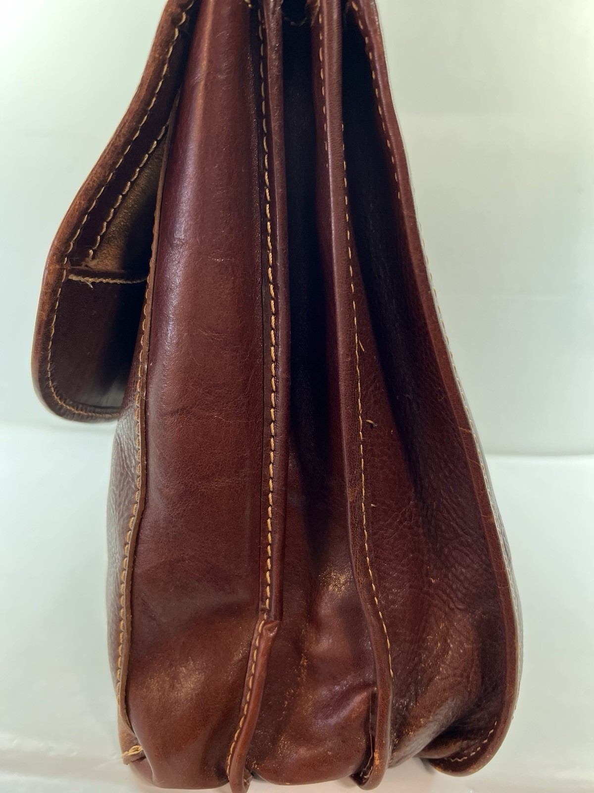 Cenzo Leather Briefcase Messenger Bag Floto Italian Calfskin Brass Hardware