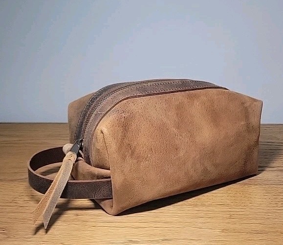 Amish Handcrafted Water Buffalo Leather Toiletry Shaving Bag Made in Ethridge TN