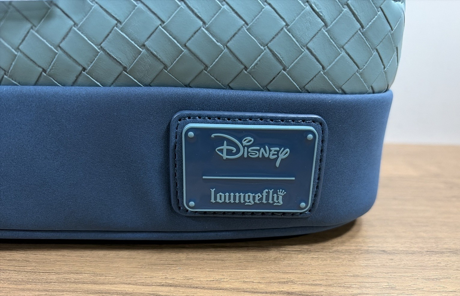 Loungefly Disney Stitch Embroidered Mini Backpack Bag Disney Loungefly New