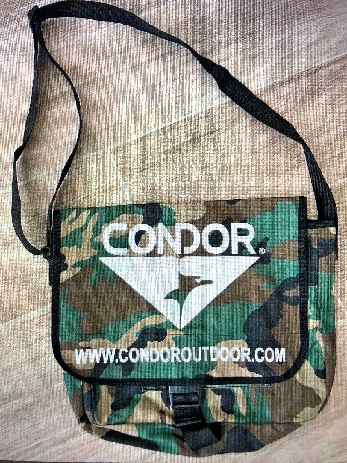 Condor Tactical Messenger Bag Woodland Camo Laptop Pack