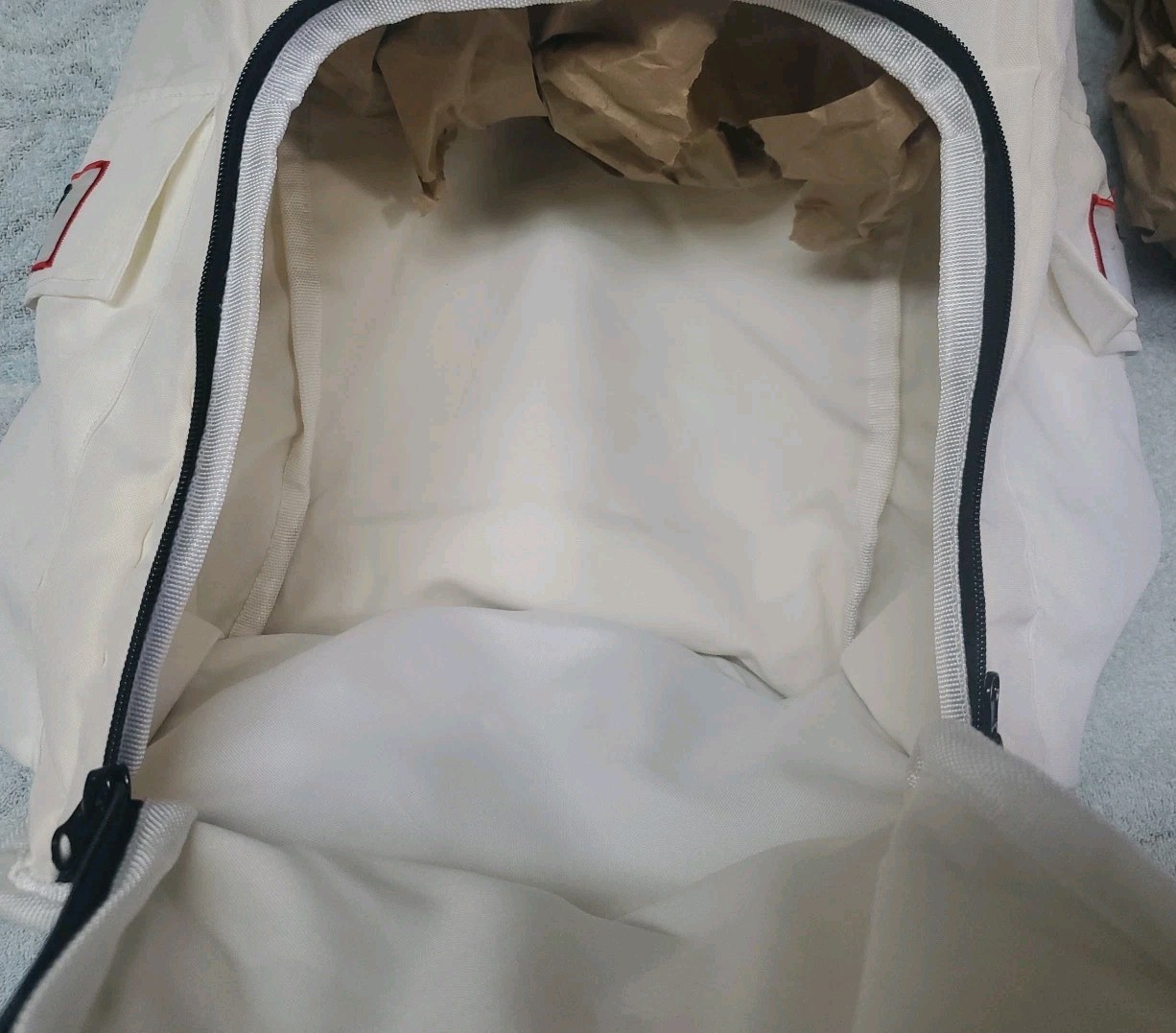 Aeromax Jr. Astronaut Backpack, White, with NASA patches
