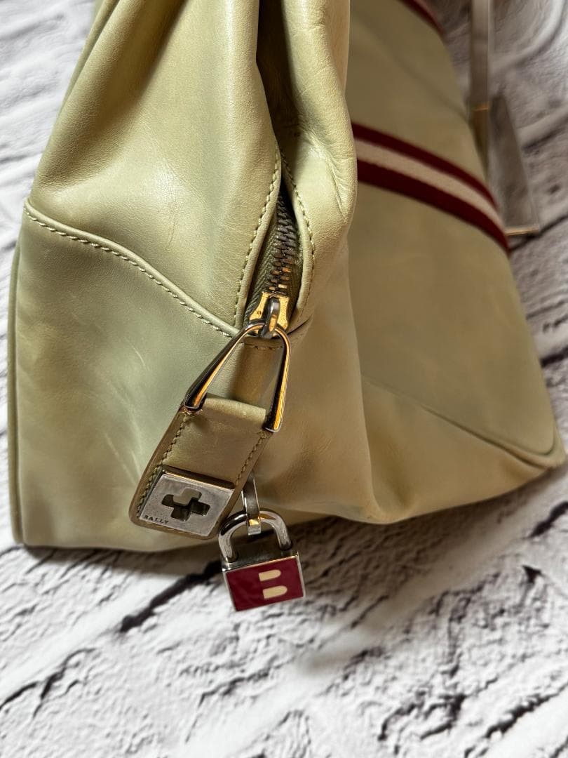 BALLY Authentic Luxury Designer Boston bag 2way 50×30cm Iconic white type