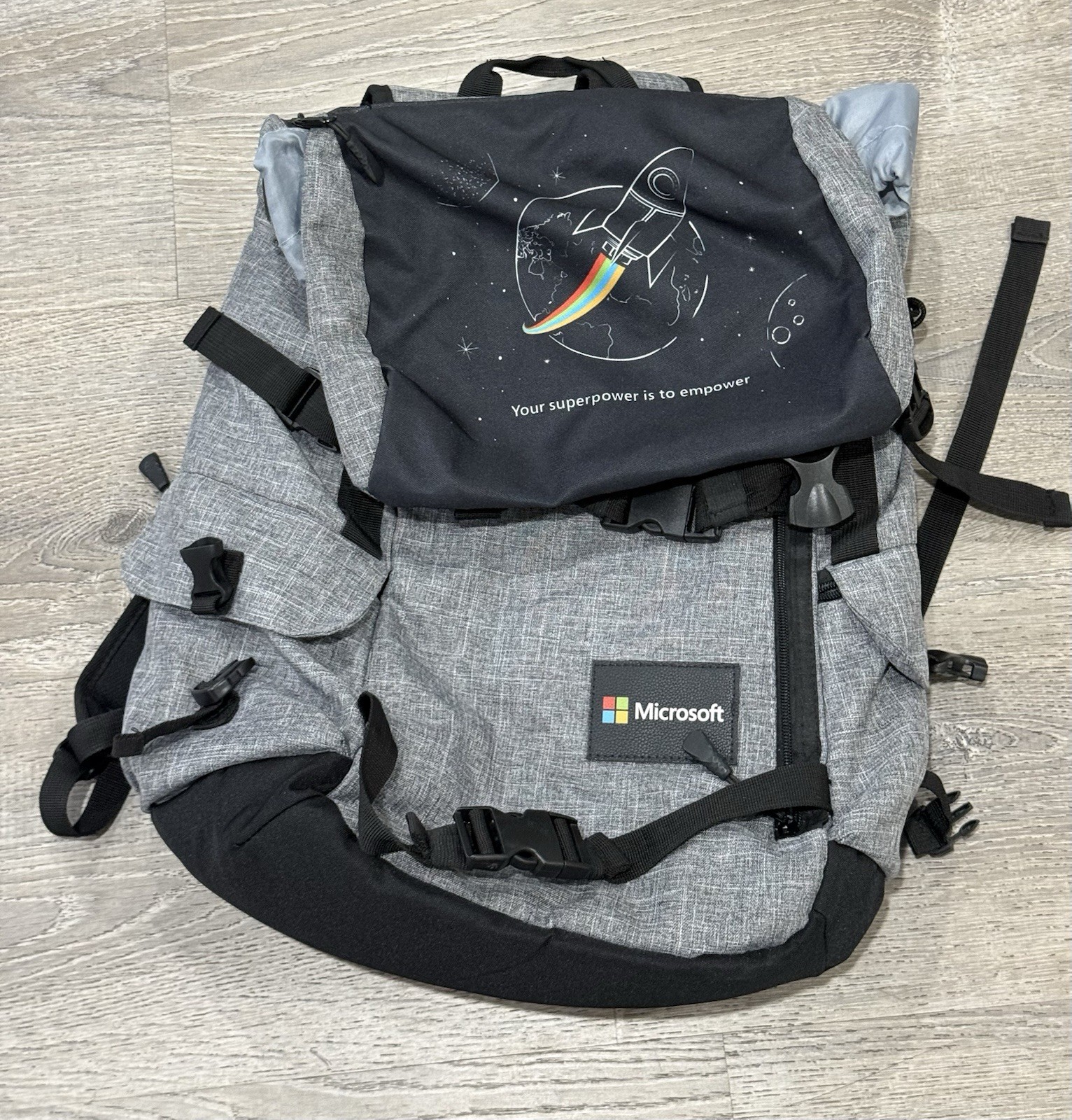 Origaudio Microsoft Computer Top Loader Buckle Flap Backpack Book Bag Gray NWOT