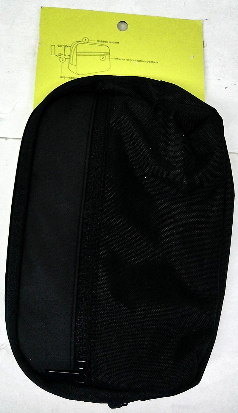Belt Fanny Pack Black- All In Motion Adjustable Strap Solid Pattern