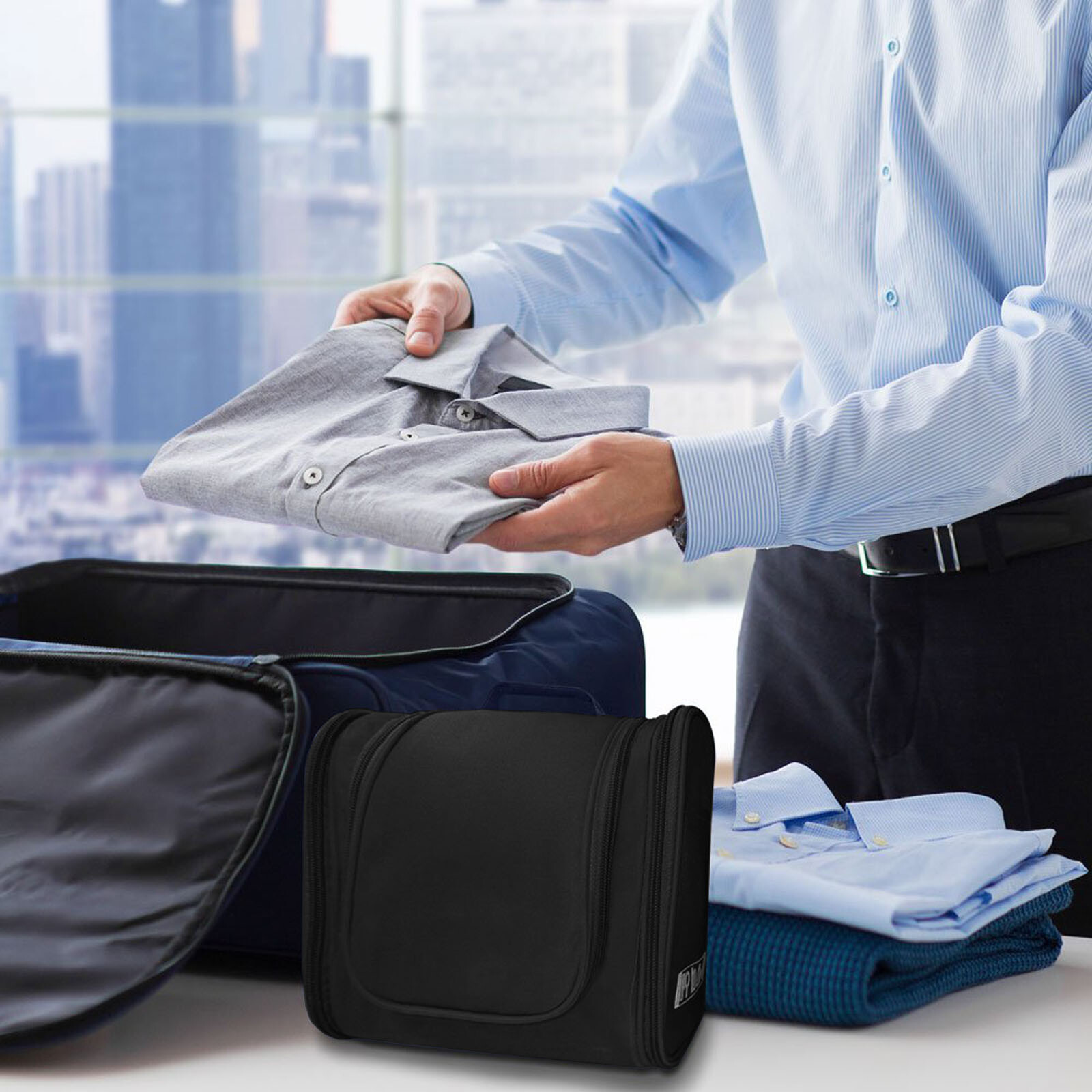 Waterproof Large Capacity Organizer Travel Makeup Shaving Wash Bag for Men Women