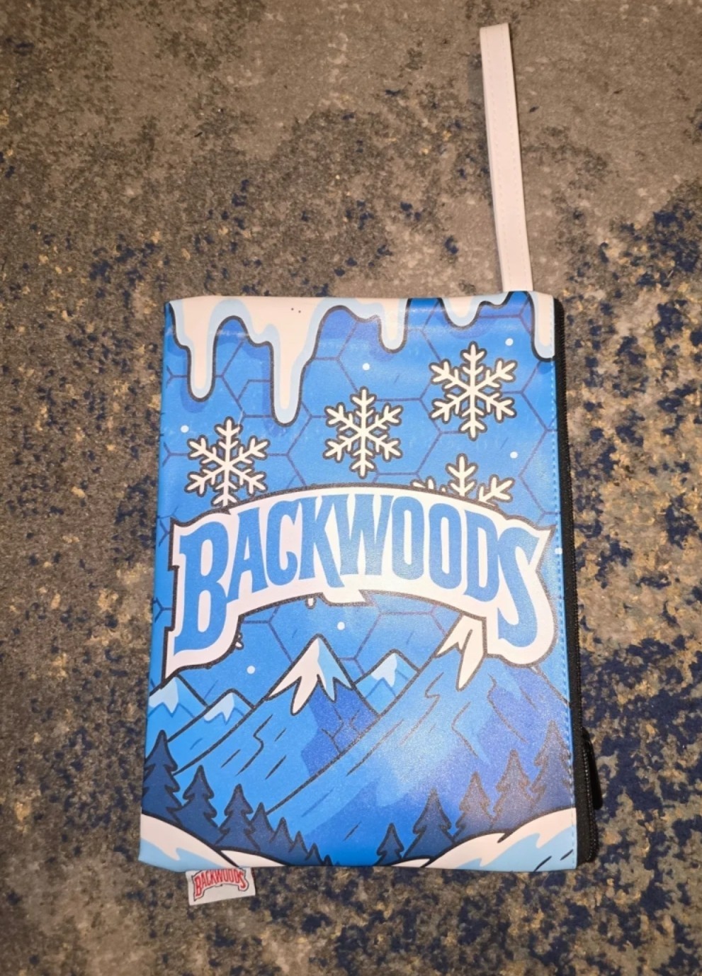 Backwoods Snowfall Vinyl Pouch Limited Edition Brand New