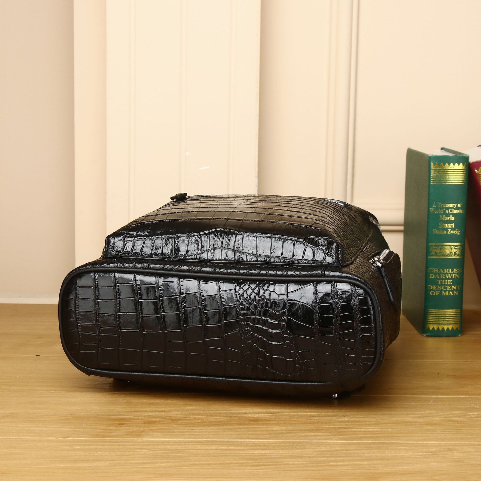 Top Cowhide Leather Black Backpack Crocodile Belly Pattern Men’s Travel Rucksack