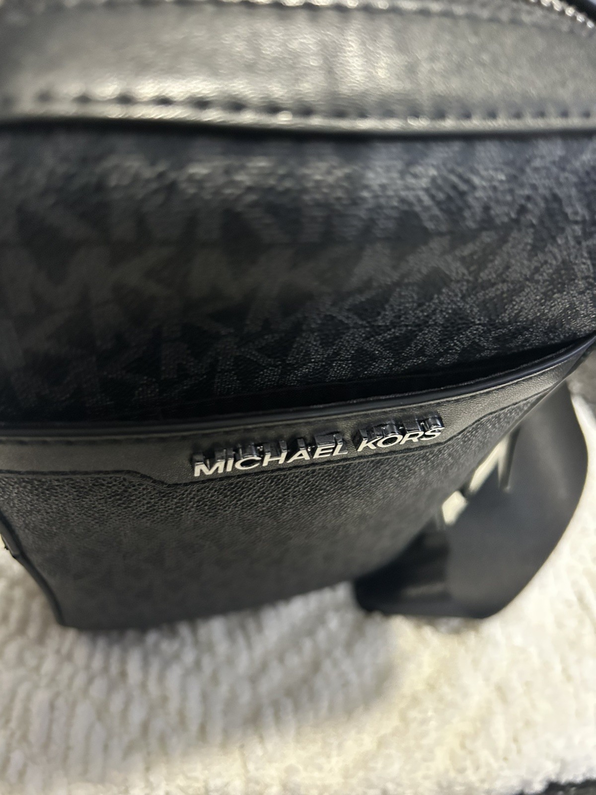 Michael Kors Cooper Men Medium Logo Crossbody Fanny Pack Waist Bag Variation