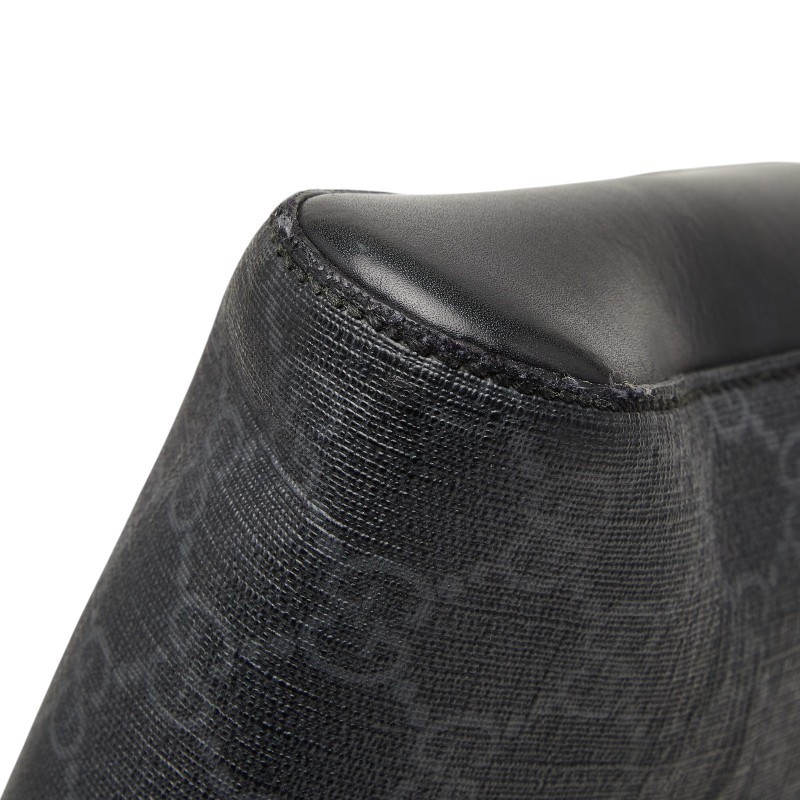 Gucci GG Supreme Crossbody Shoulder Bag 474137 Black PVC Leather Used