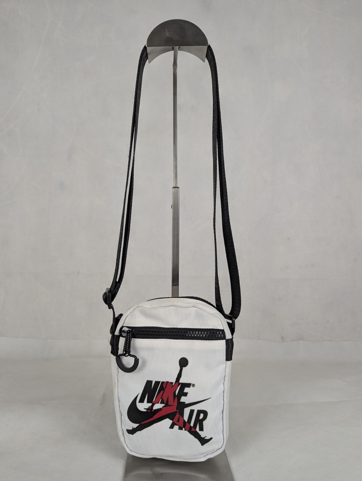 NIKE Jordan Polyester Mashup Air Small Solid Festival Crossbody White BAG