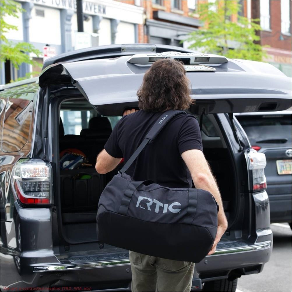 45L RTIC Outdoors Road Trip Structured Collapsible Duffle Bag Medium – Black