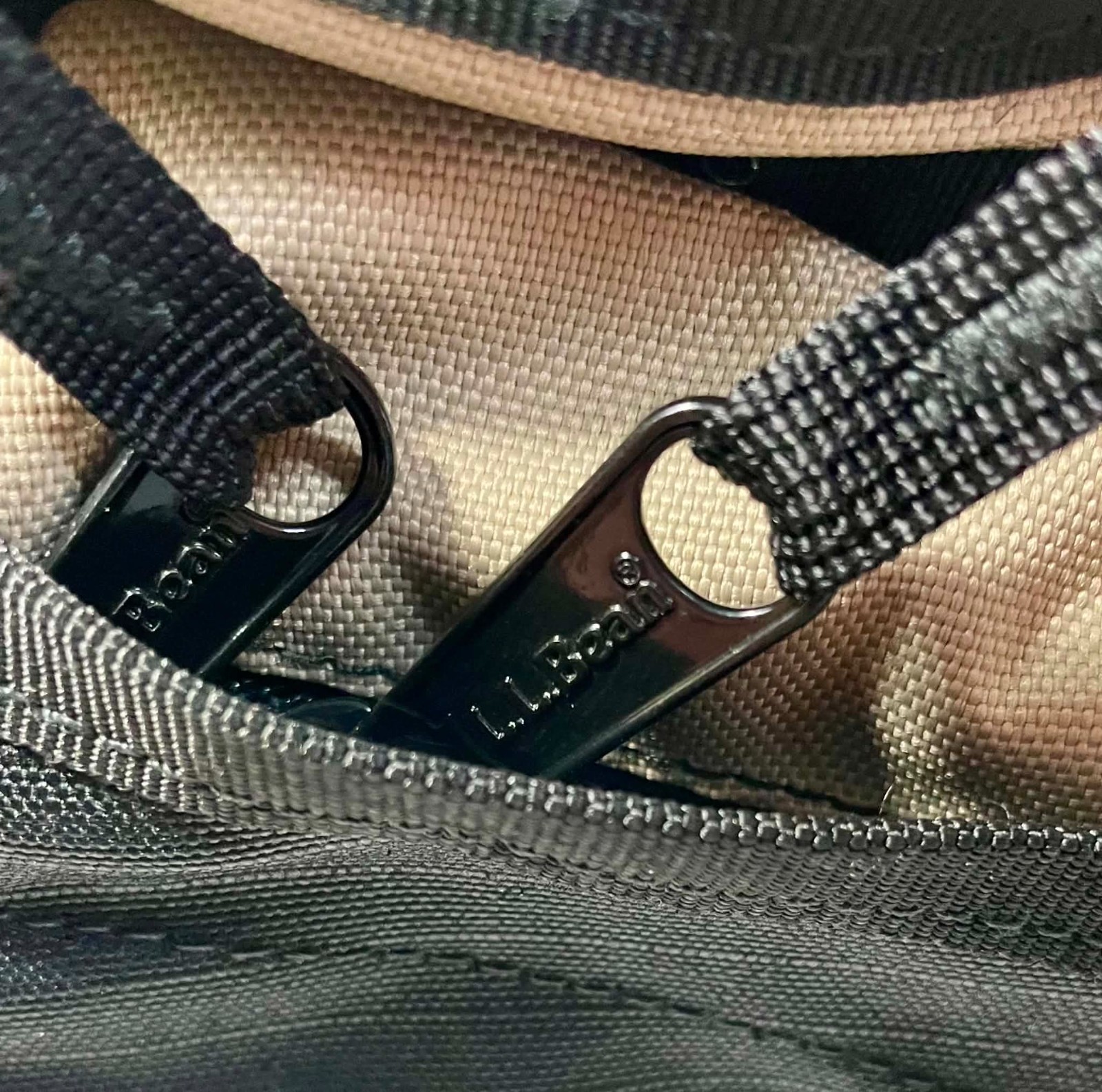 Vtg L.L. Bean Grid Ripstop Sling Backpack Black Grey Tan Reflective Y2K Techwear