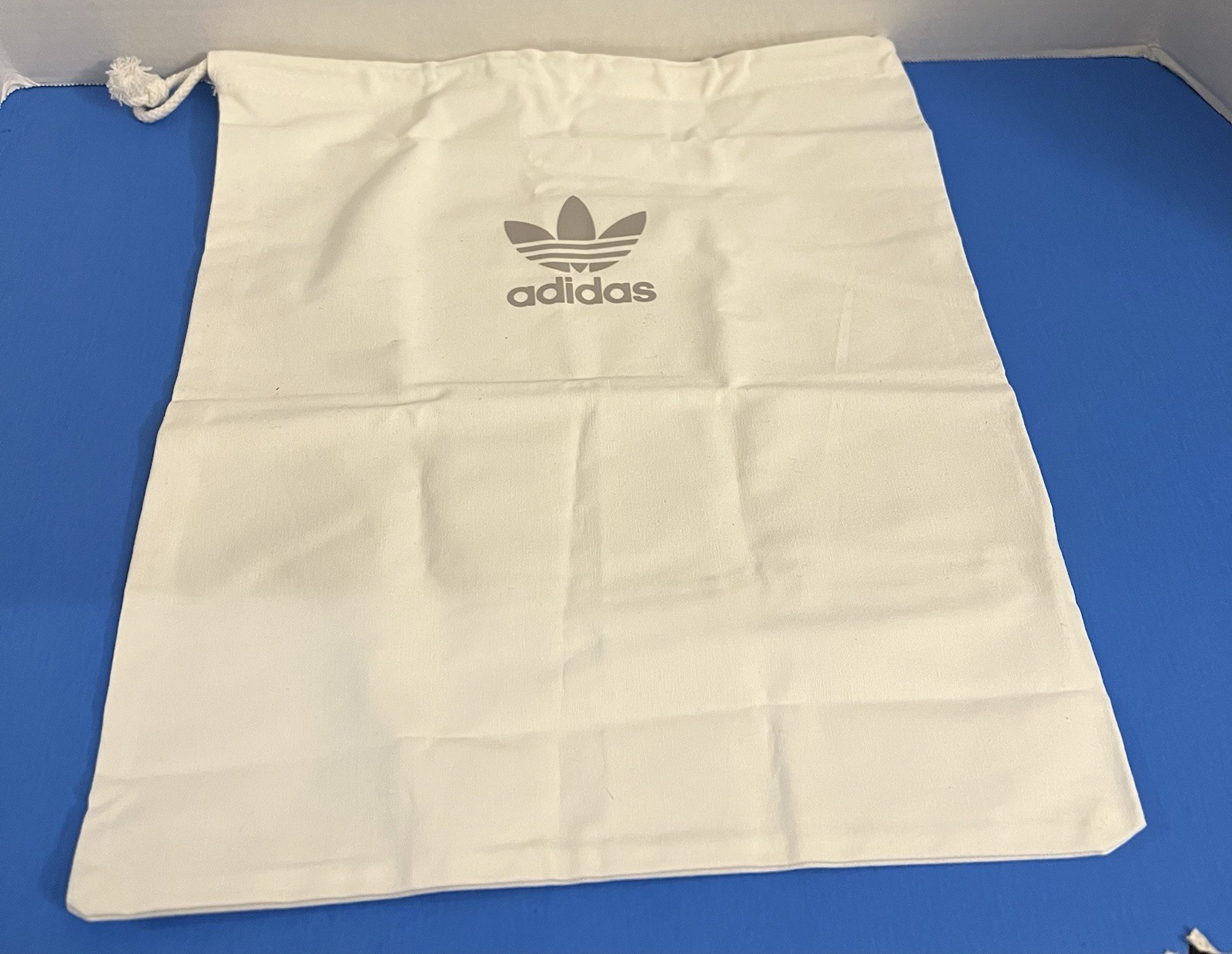 Adidas Originals X Daniel Arsham Fine Fabric Dustbag White Grey Trefoil New Rare
