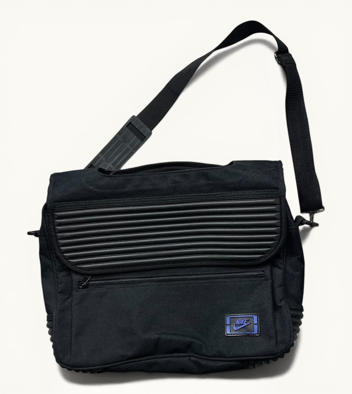 Vintage Men’s Nike Spellout Swish Ribbed Utility Side Bag 90s Messenger Taiwan