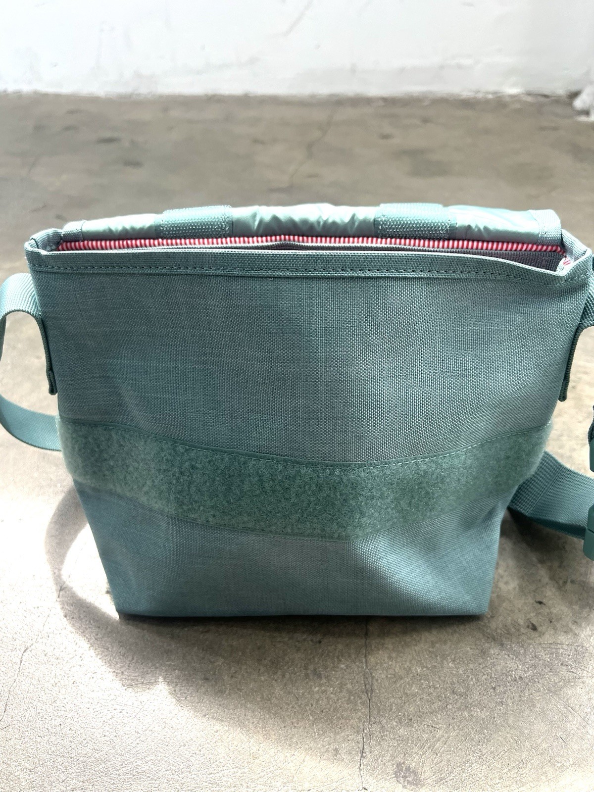 NWT Herschel Supply Co. Grade Mini Messenger Bag Oil Blue Crosshatch Nordstrom
