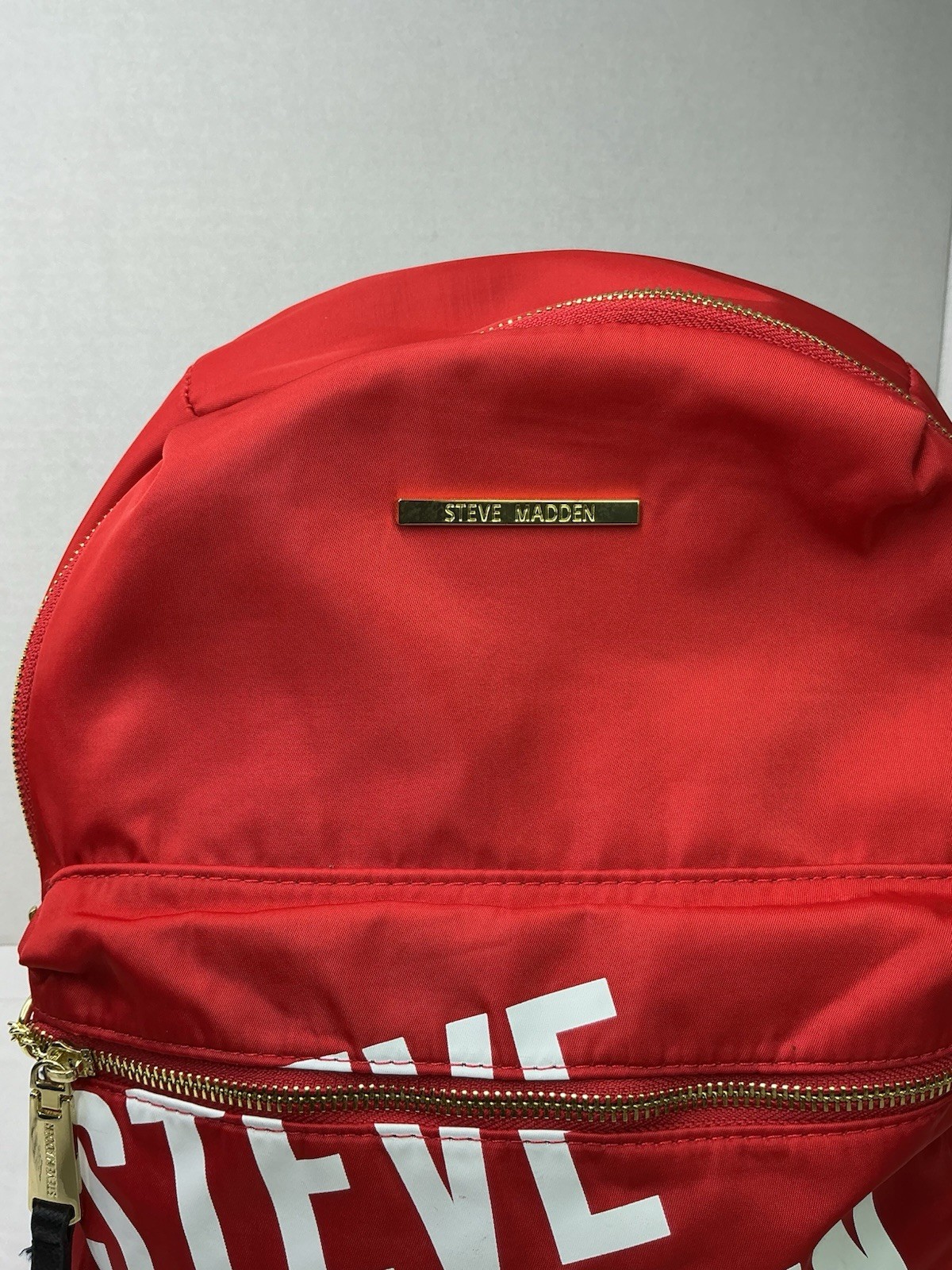 Steve Madden Red Backpack Zip Closure Adjustable Strap Inner Pockets Gold
