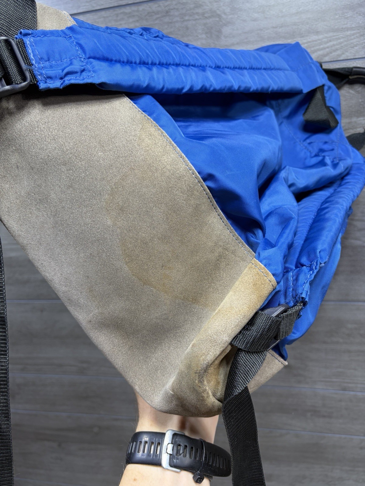 The Original Boomer Bag Backpack Suede Bottom Book Back Vintage Blue Kangaroo