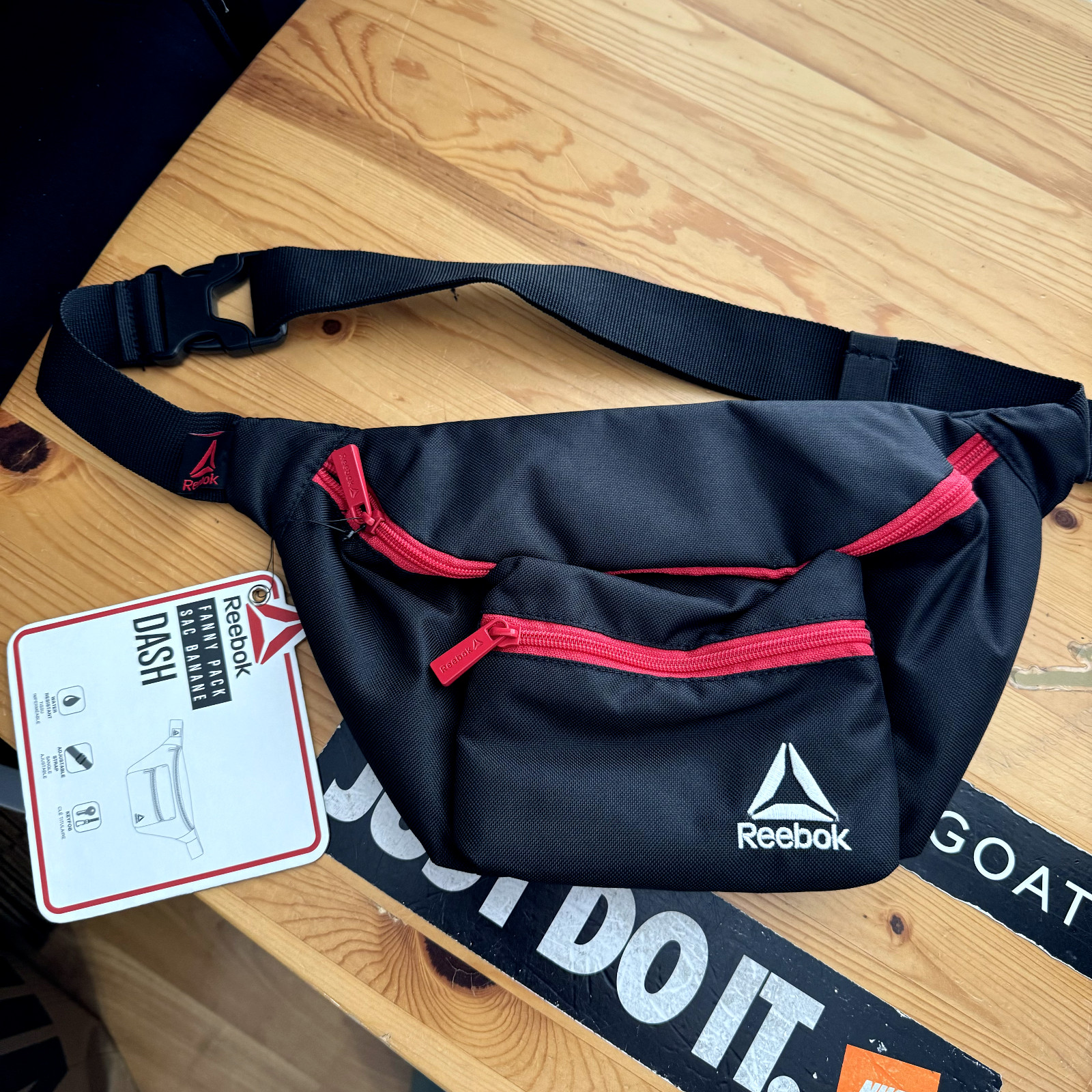 Reebok Dash Fanny Pack Crossbody Bag Black Red Training