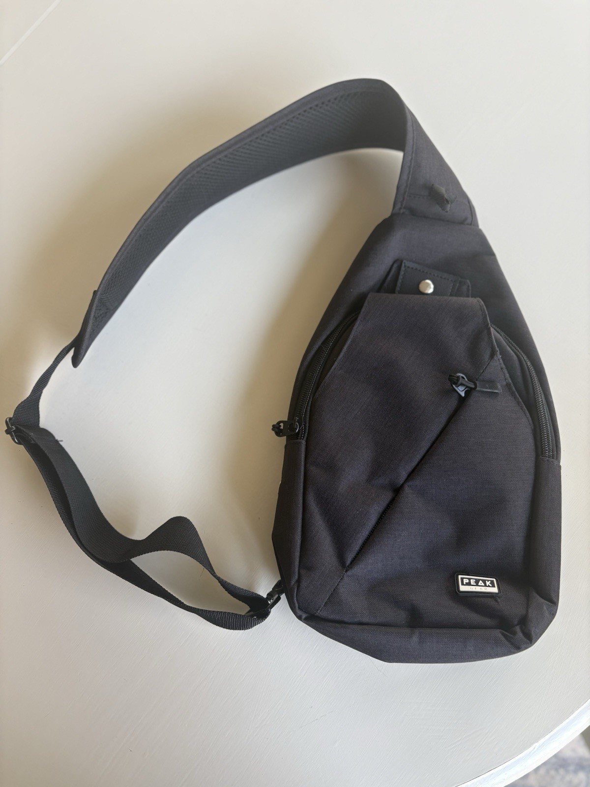 Peak Unisex Everyday Sling Bag In Black Color One Size