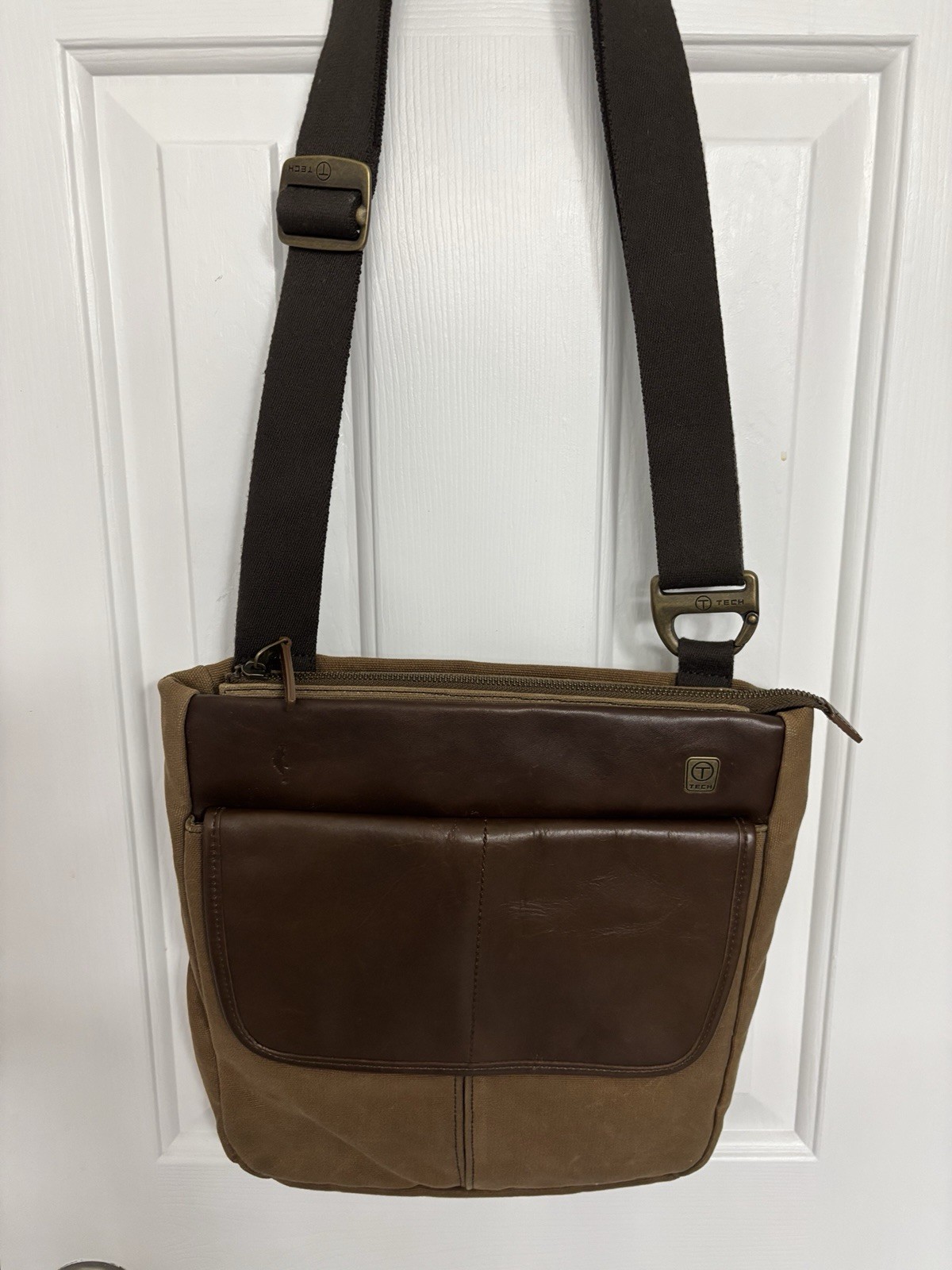 T Tech By Tumi Brown Canvas Leather Adjustable Mens Flap Crossbody Messenger Bag