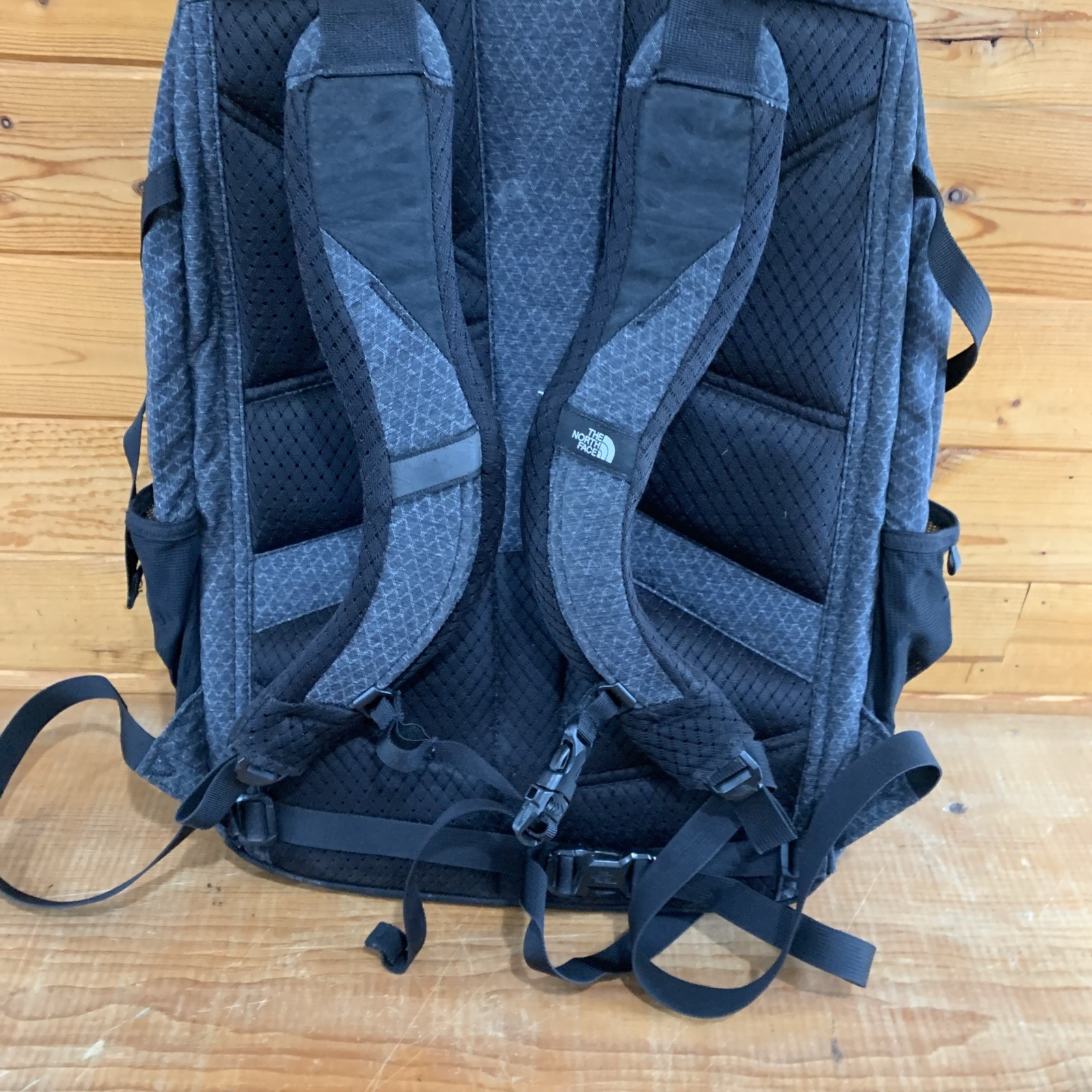 North Face Recon Backpack Mens Large FlexVent Laptop Hiking School Bag