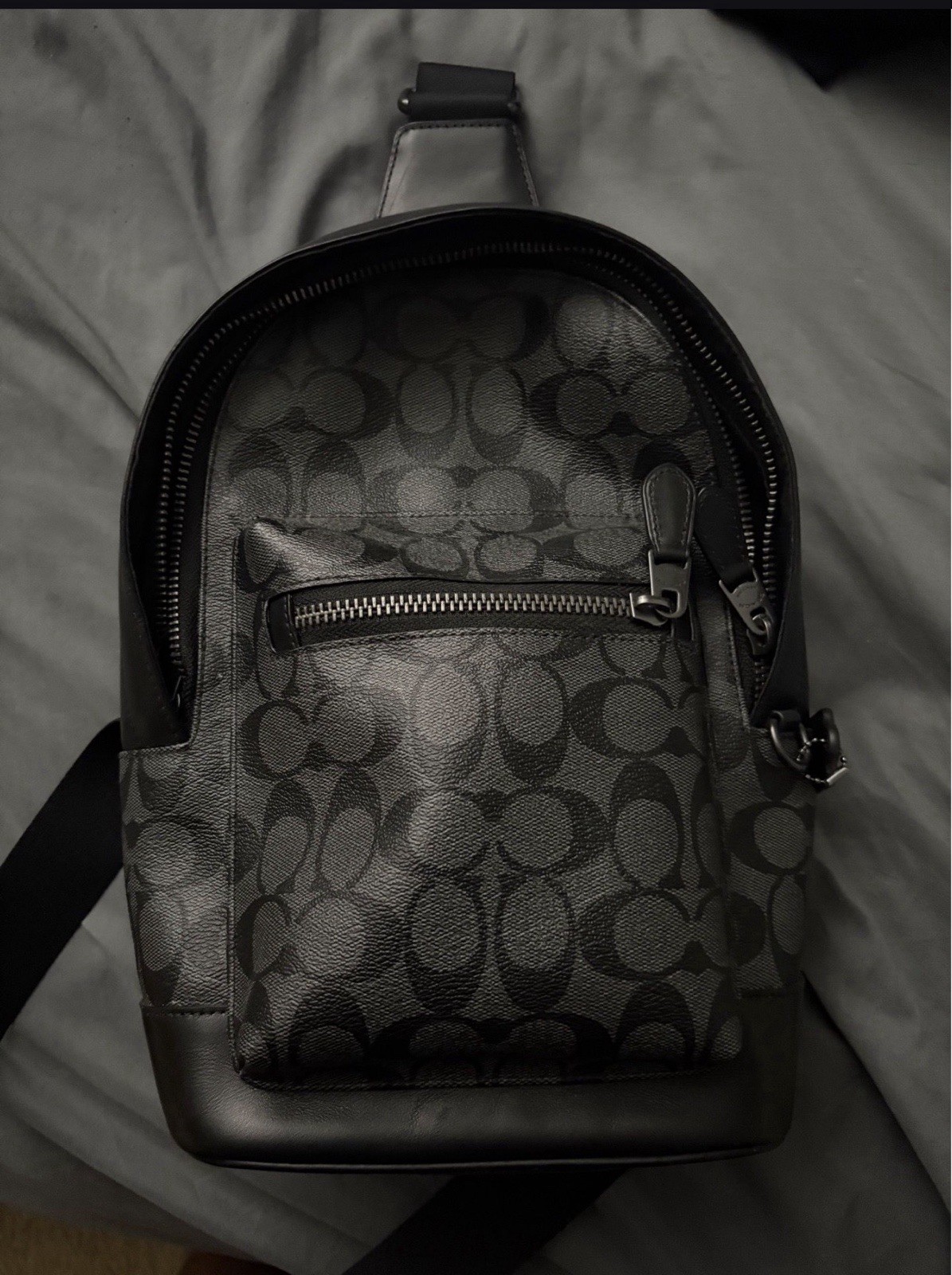 Coach Men’s Black Gray Signature Logo Crossbody Sling Bag, Zip, Adjustable