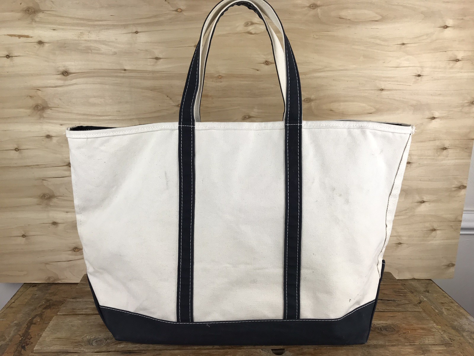 Vintage LL Bean Boat & Tote Canvas Bag White Navy Blue Handles Zip X Large USA