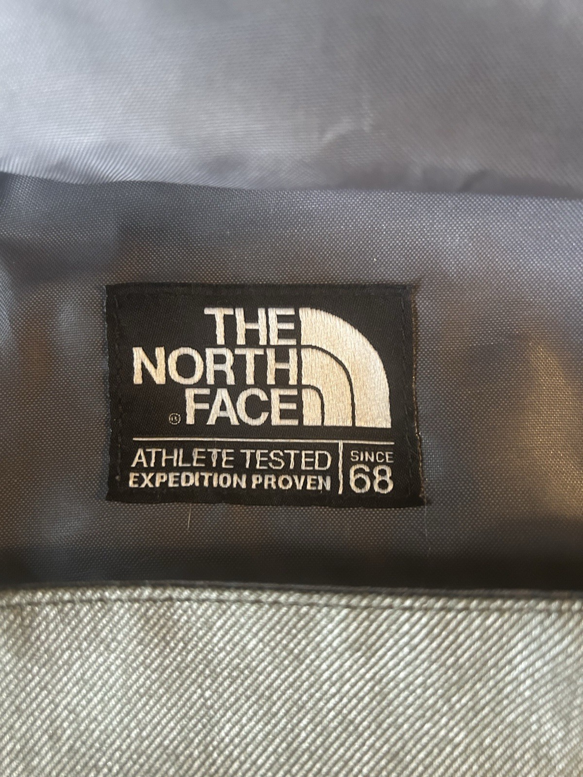 The North Face Large Messenger Bag Laptop Crossbody Shoulder Zip Buckle